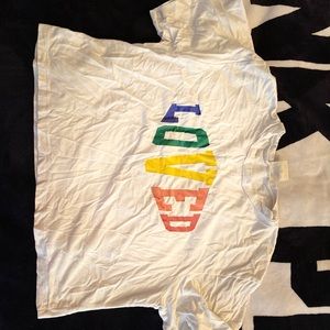 Dirtytee laundry love tee-shirt